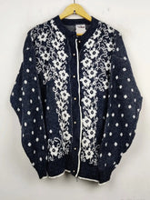 Buy online pre-used pre-loved 100% authentic & Original branded Top Style (LS-7750) available in Pakistan. Top international brands avilable.